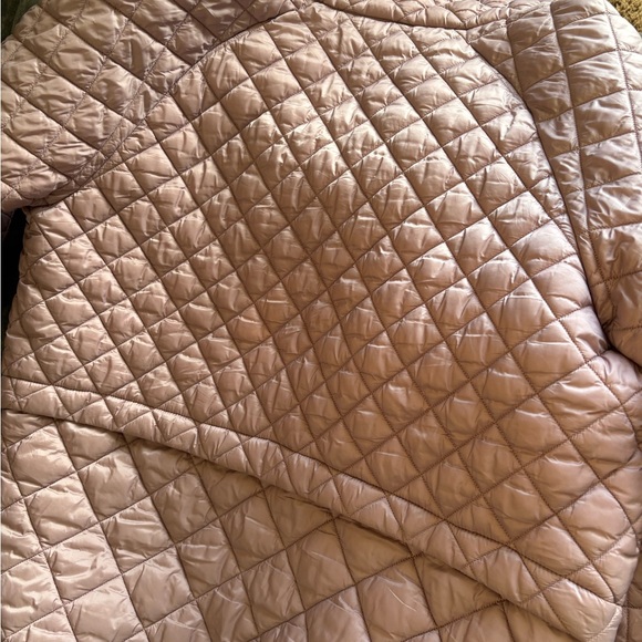 ATHLETA Light weight Jacket - Picture 2 of 5